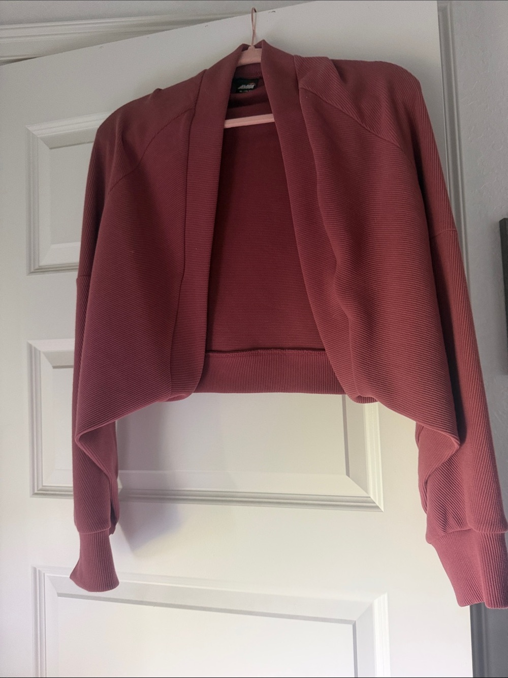 Avia Cropped Open-Front Sweater Shrug in Dusty Rose
